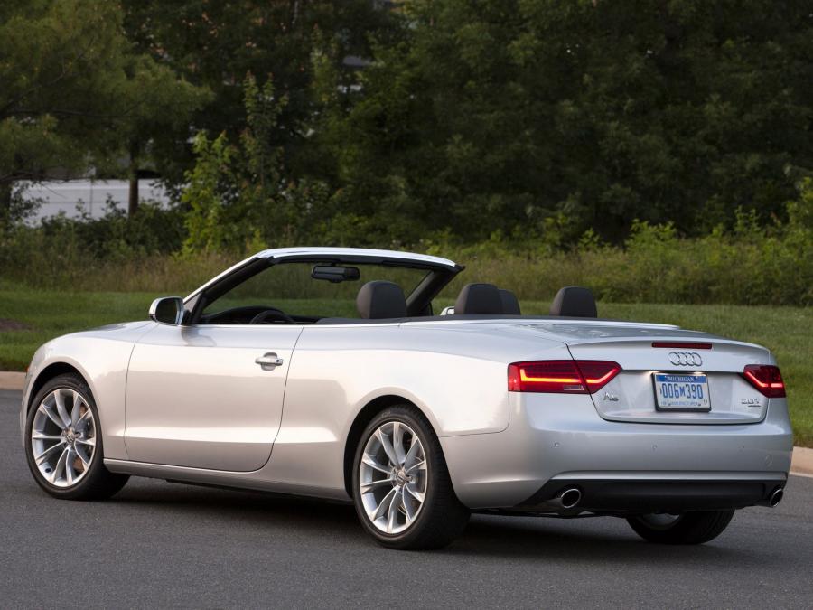 Audi A5 Cabriolet 2.0T 2012 года  (NA) (фото 5 из 7)